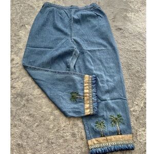 Vintage Denim Agapo Collection-Embroidered Fringe Capri Pants- Palm Trees M